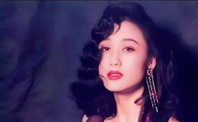 原创利智年轻时有多美李连杰为她抛家弃子何鸿燊想娶她做五姨太