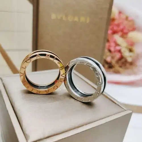 一只 顶级代购版本 宝格丽慈善小红人陶瓷戒指 窄版.