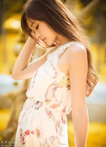 花衣美女夏季性感笑容,美女写真,唯美,可爱,气质