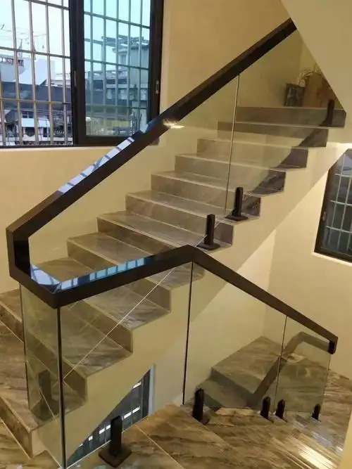 玻璃楼梯扶手