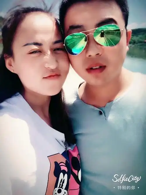 洛川周大生珠宝情人节第二届甄选最美情侣投票大赛开始啦