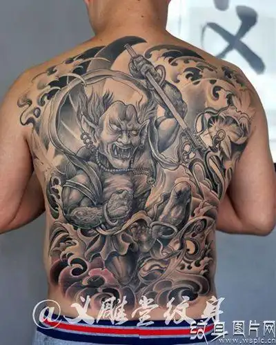 霸气满背夜叉纹身,社会人第一选择