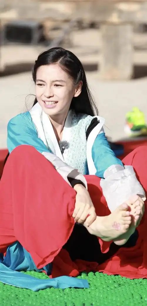 明星们的赤足美图系列06大图