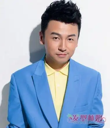 变身吃货的雷佳音萌萌哒雷佳音中年圆脸男士偏梳短发发型look3