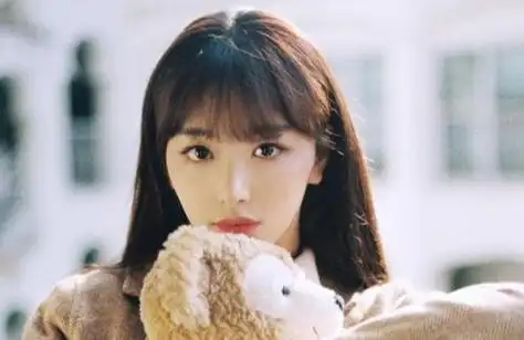 孔雪儿有多少个男朋友和马伯骞怎么认识的