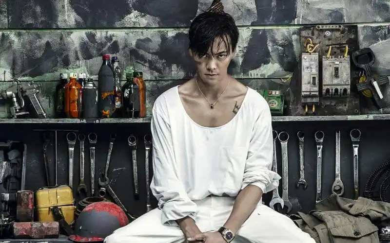 陈伟霆霸气非主流男人写真电脑壁纸