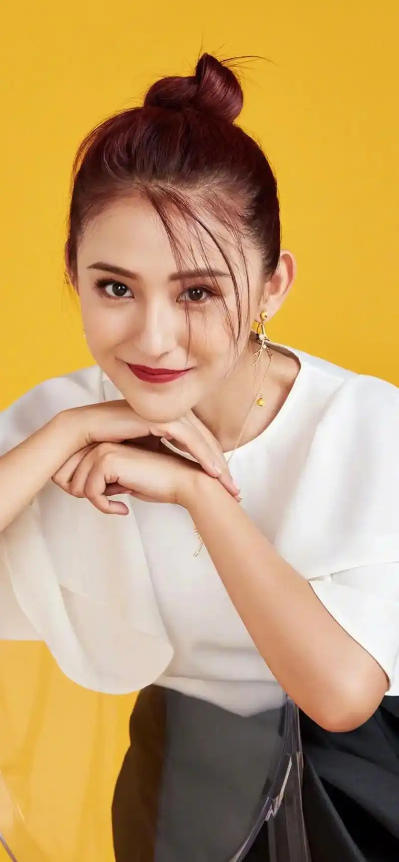 热依扎,1986年7月15日出生于北京市,中国内地女演员,模 - 抖音