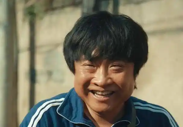 《乘风踏浪》选角成败笔,让40岁乔杉演20岁少年,一脸褶子太出戏_杨子