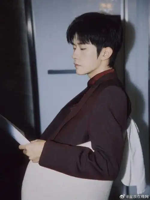 易烊千玺ccd质感随拍##与易烊千玺共度元宵夜