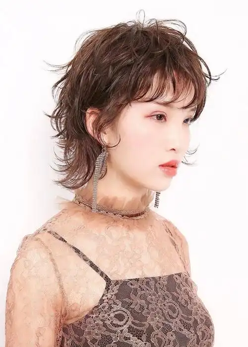 2020秋冬最受欢迎发型35款,洋气时尚很瘦脸,适合大多数女性