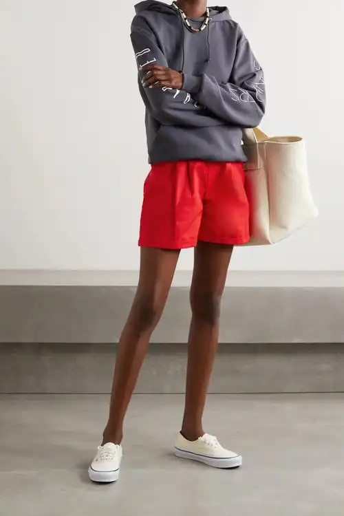 paradised 这款 "jamie" 高腰短裤不仅是度假时的亮眼之选,还适合在