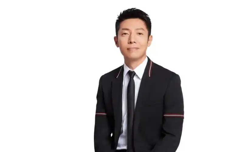 【撒贝宁】支付宝叫醒官(超级帅 流luei.jpg)