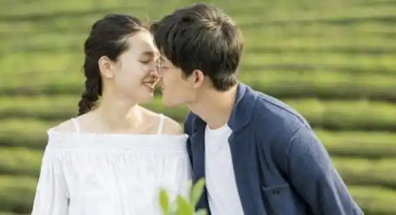 吴倩:事业巅峰却选择结婚生子,丈夫想立单身人设_张雨剑_虞书欣_时候