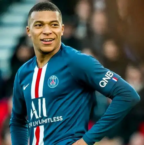 表示俱乐部对他充满感谢,并且称赞他是法国足球史上最伟大的球员之一