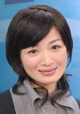 susu(陈少霞饰)陈少霞简介:陈少霞(1976年9月9日-),曾改艺名为陈采岚