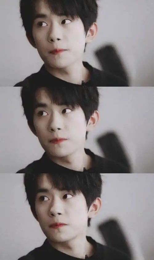 实力偶像易烊千玺三格壁纸一