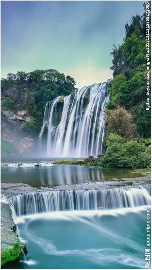 银白色的瀑布图片摄影图__山水风景_自然景观_摄影图库_昵图网nipic.