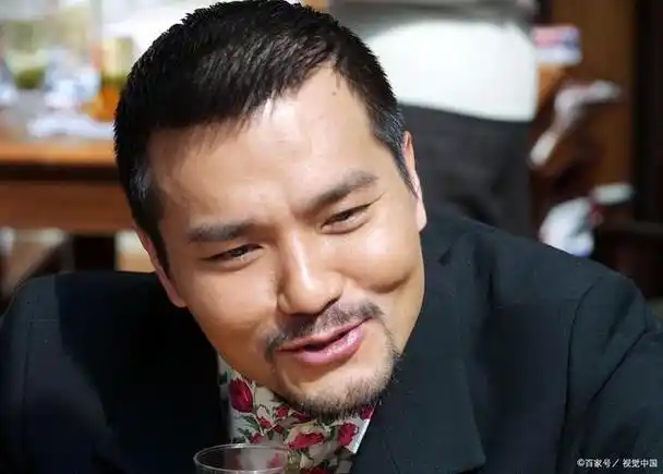 男人可以通过自己的胡子,观察健康状态,这3个问题出现要注意!