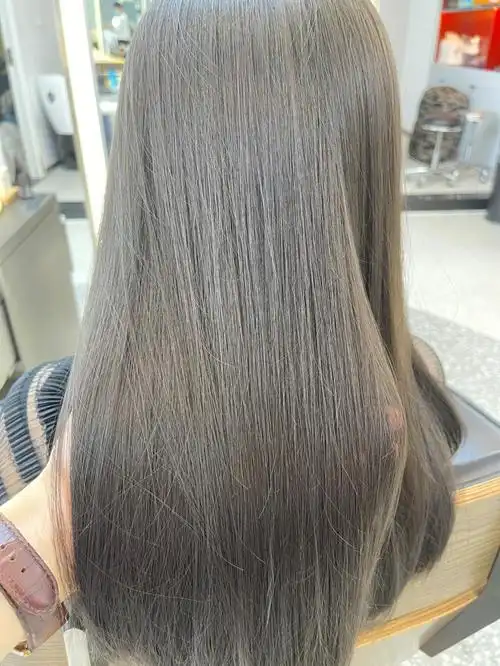 青棕灰青木灰雾感发色//不同光线的效果不同亚麻青棕灰亚麻青木灰高级