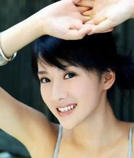 陈道明女儿陈格,陈道明杜宪女儿生活照