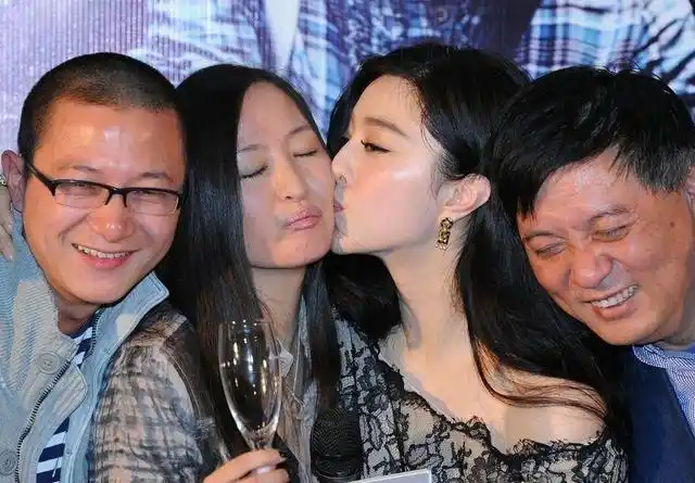 范冰冰生日无人理,只有三位至交为她庆生,果然是患难见真情