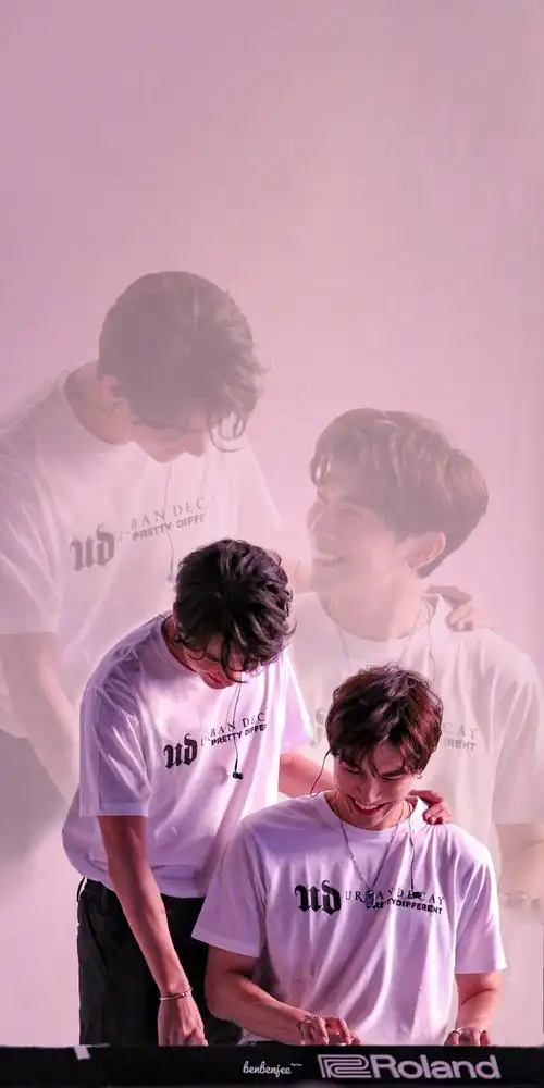 mewgulf[超话]# 锁屏(6)侵删,无水印,. 来自五柳希希 - 微博