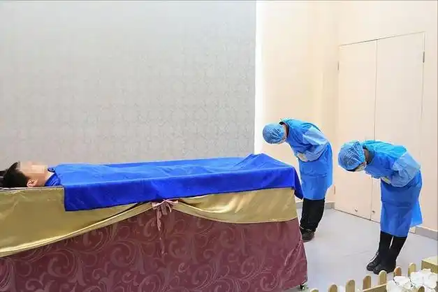 男子火葬场强奸女尸遗体竟离奇复活是救命恩人还是强奸犯