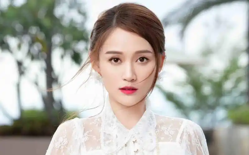 陈乔恩写真图片-美女壁纸-高清美女图片-第7图-娟娟壁纸