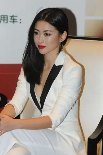 朱珠,气质太突出 看着真漂亮了