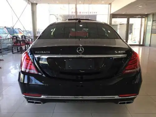 【北京】2017年1月 奔驰 迈巴赫s级 s400 4matic 3.0t 黑色 手自一体