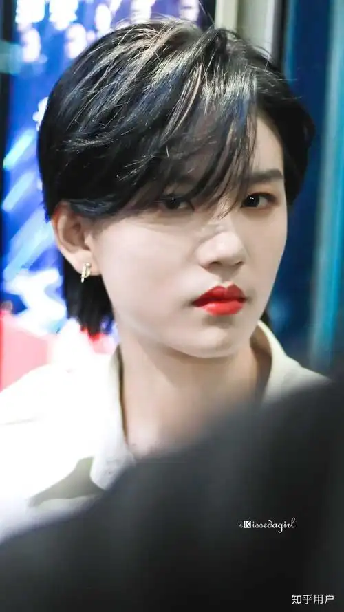 陆柯燃这个生图水平能打吗 ?