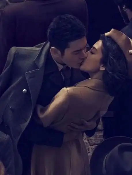 黄晓明杨颖有多狂野?看到他们的婚纱照后,网友:就你们敢这样拍