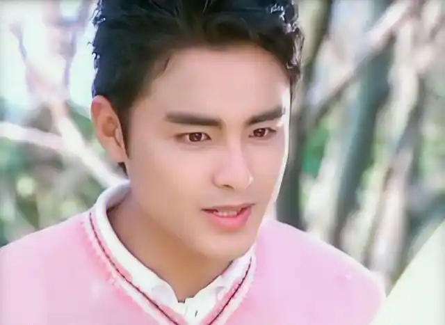 经典偶像剧《王子变青蛙》明道和陈乔恩演绎甜蜜爱恋,真爱永恒