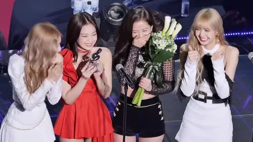 blackpink得奖片段2019composerprize