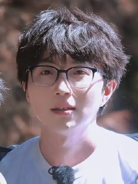 看见什么笑得这样开心@毛不易daydream1001的微博视频