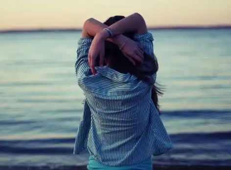 伤心绝望的图片大全 对爱绝望伤感短句说说-追恋拽叔