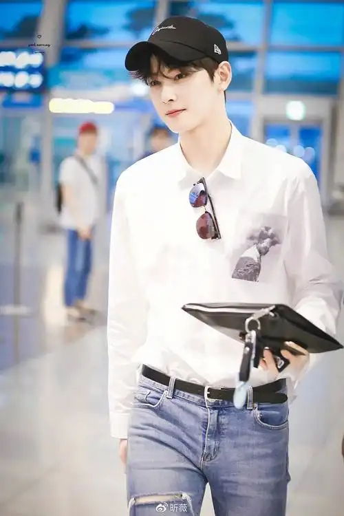 女一是你们的脸蛋天才车银优求带走