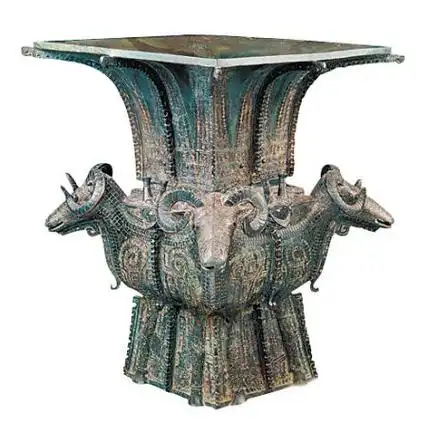 国宝档案四羊方尊曾被日军炸成碎块