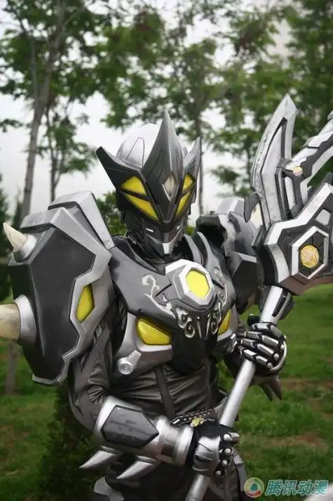 铠甲勇士 黑犀侠