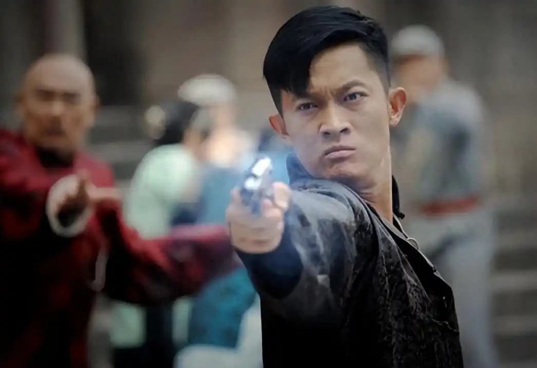 时长约8min如果你爱看抗战类型的电视剧,那你一定听过杨志刚的名字吧