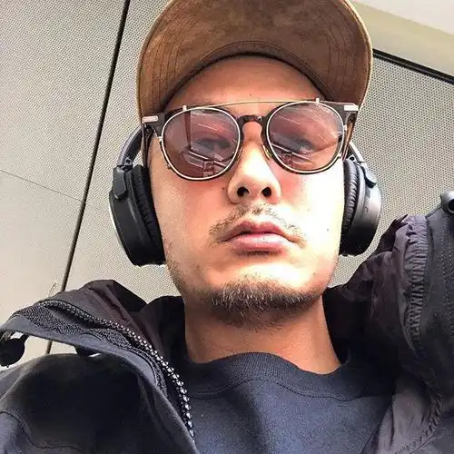 余文乐"从影最残暴":胡须 痘皮,男神变冷血反派!