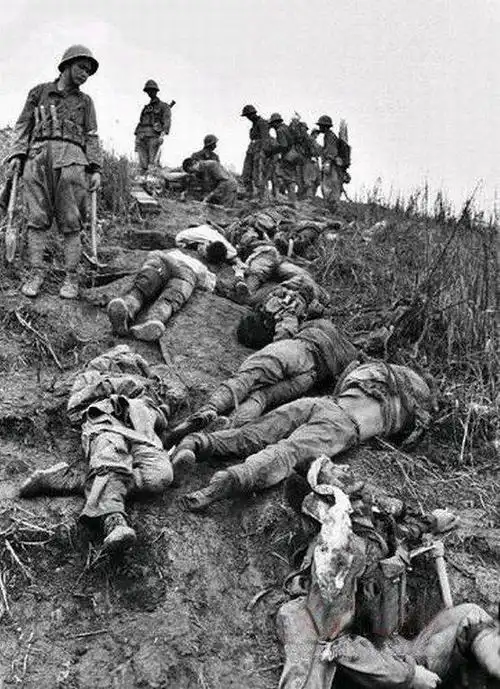 对越自卫反击战珍贵照片,最后一张场面让人心痛!