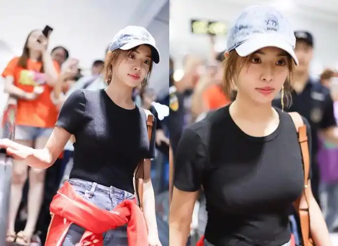 蔡依林又放飞自我三角区外露的牛仔裤也敢穿网友这叫时髦