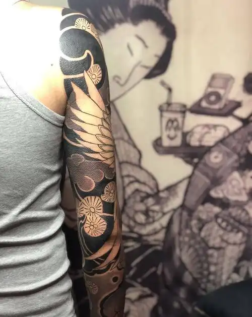 老传统仙鹤在有一次纹身图片手臂老传统仙鹤日式老传统纹身图案