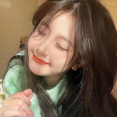 开心阳光的女生头像 笑容开心女头氛围治愈系