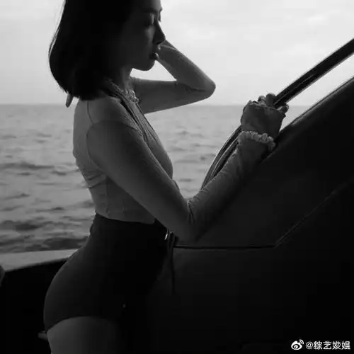 宋茜最新泳衣营业图,身材真的好好啊_高清图集_新浪网