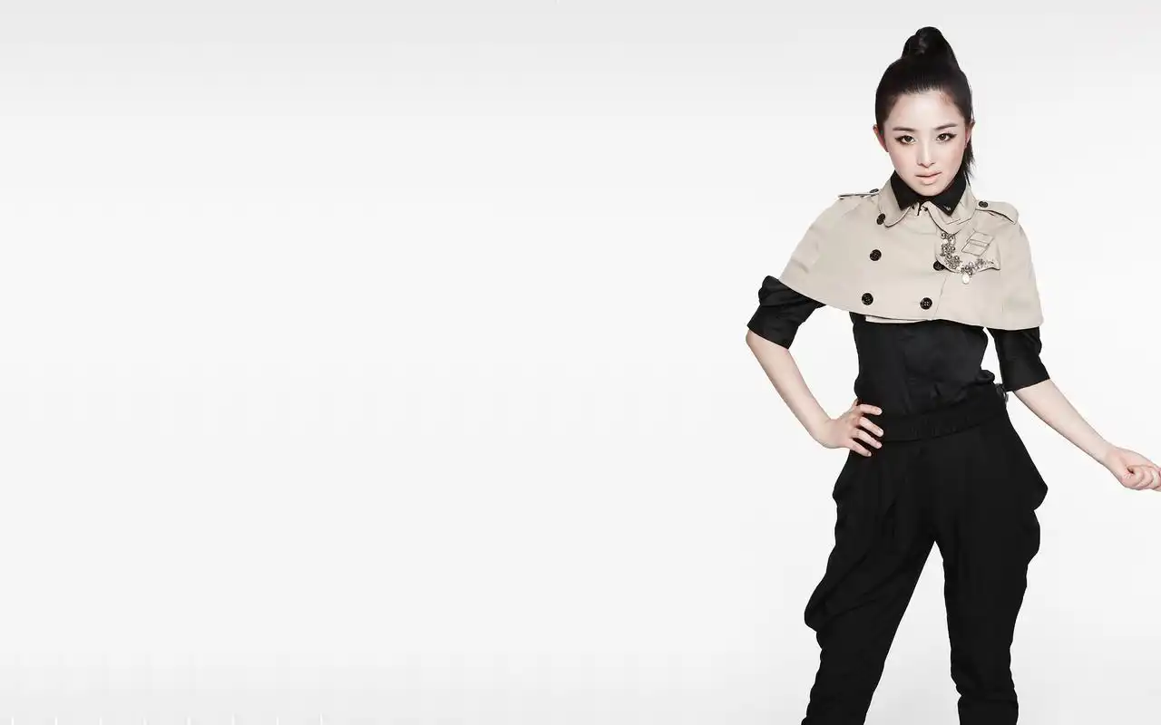 首页 桌面壁纸 大陆明星 清新可爱美女张含韵兰陵王妃电脑桌面壁纸