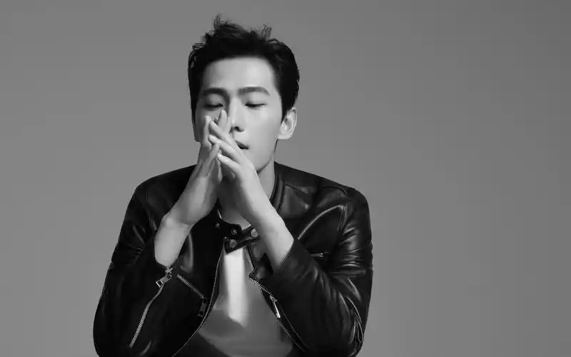 杨洋杨洋广告hogan豪格