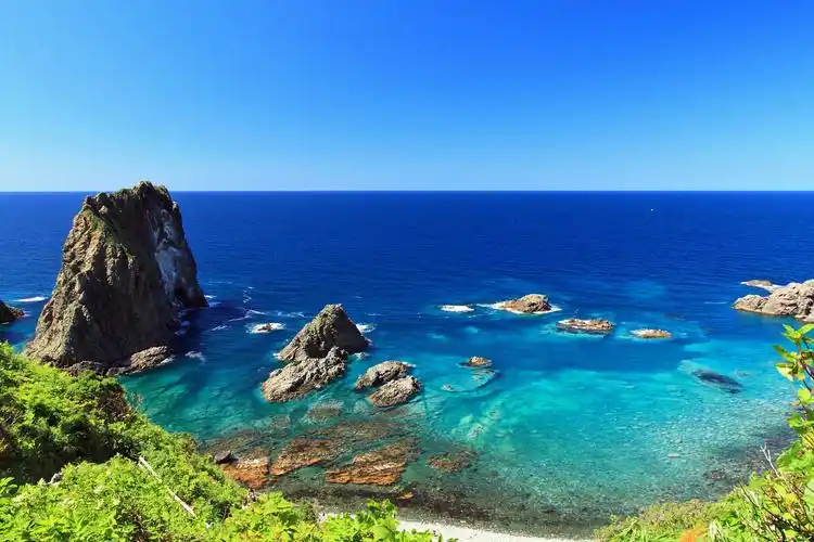 巴厘岛壮阔海景 vs 北国金巴ak摄影师家乡雪景