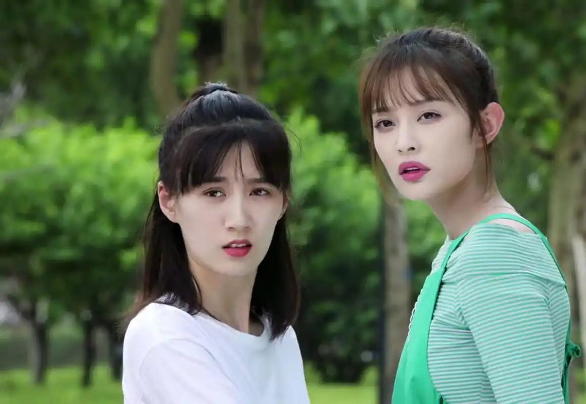 青春斗:郑爽创业失败,白衬衣上手写的两个字,诠释了整部电视剧